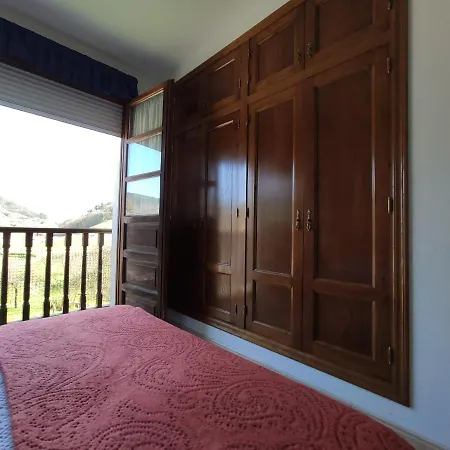 Apartmanhotel Rurales Lin De Colás *